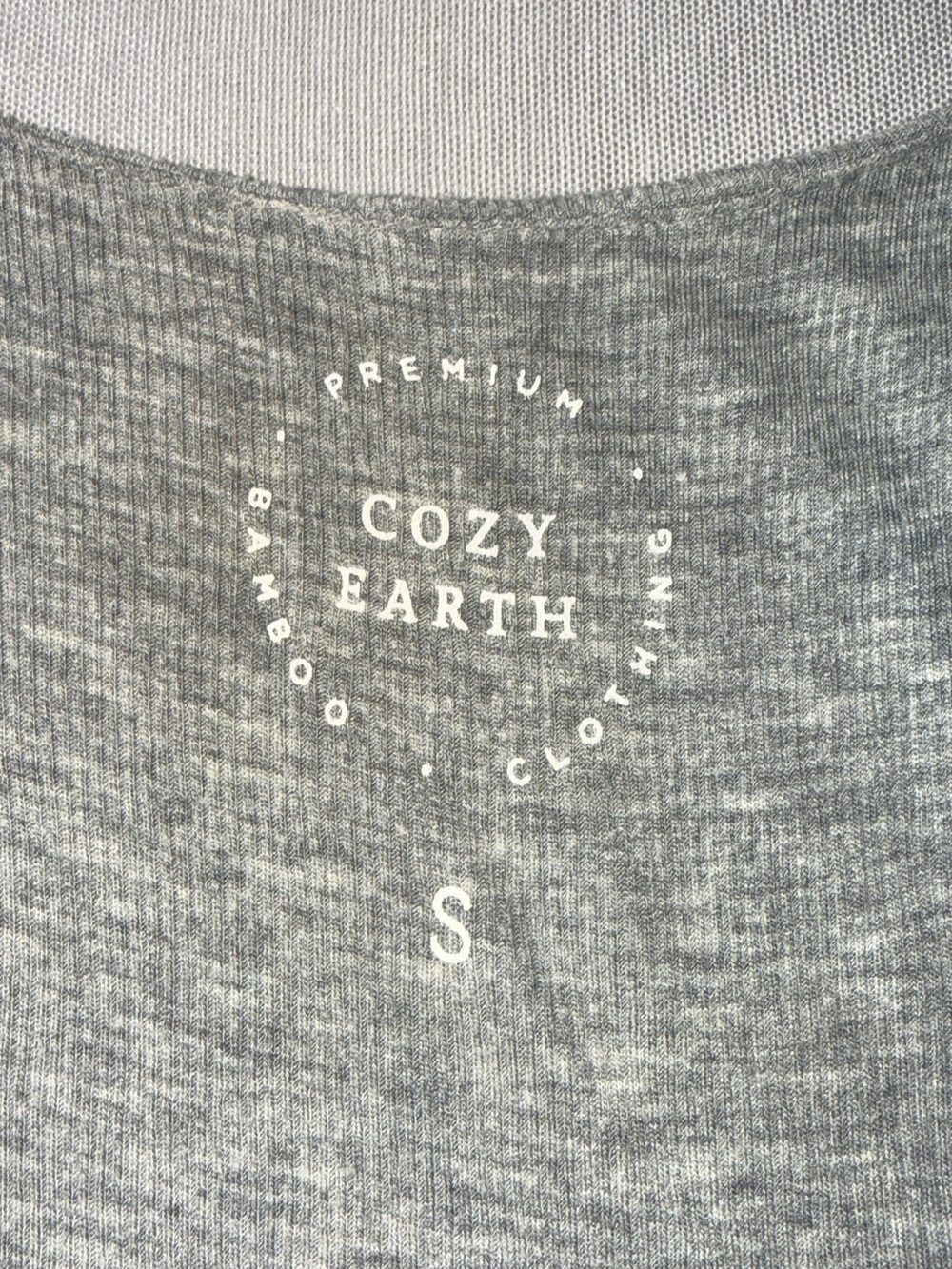 Cozy Earth Ribbed Top V Neck Tank - Small - Picture 2 of 6